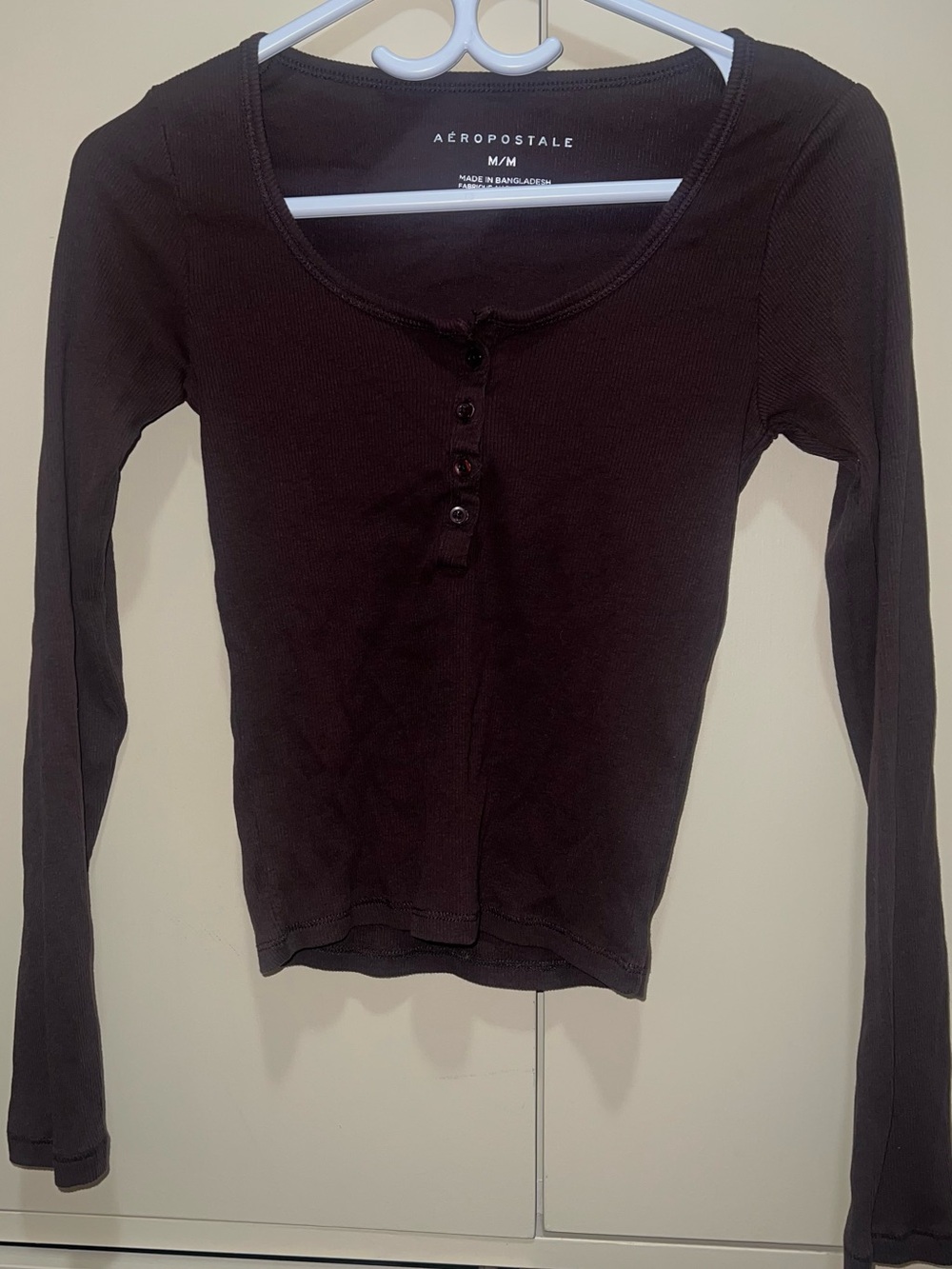 Aeropostale Women's Long-Sleeve Scoop Neck Henley - chocolate Brown